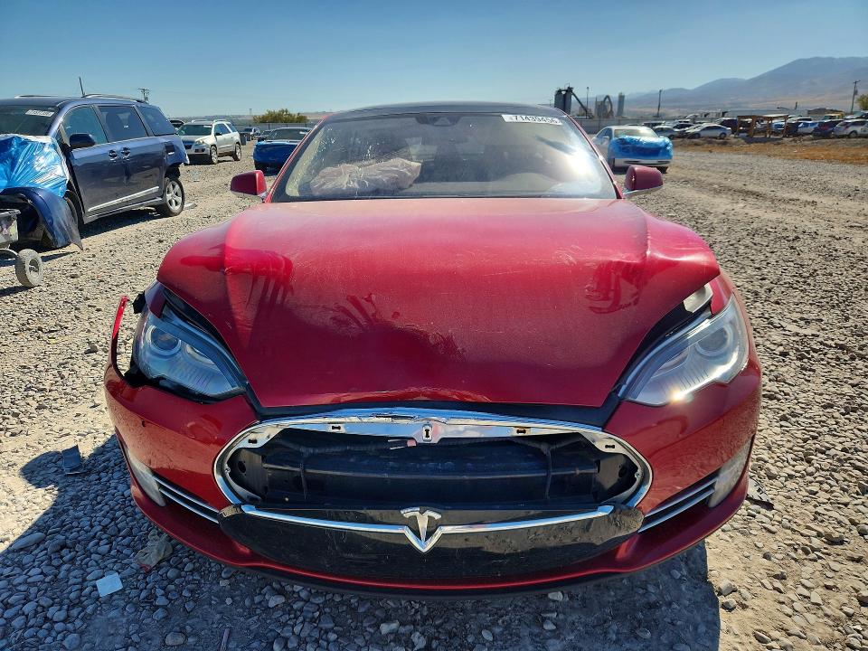 Продаж на аукціоні авто 2015 Tesla Model S, vin: 5YJSA1E47FF118855, номер лоту: 71439456
