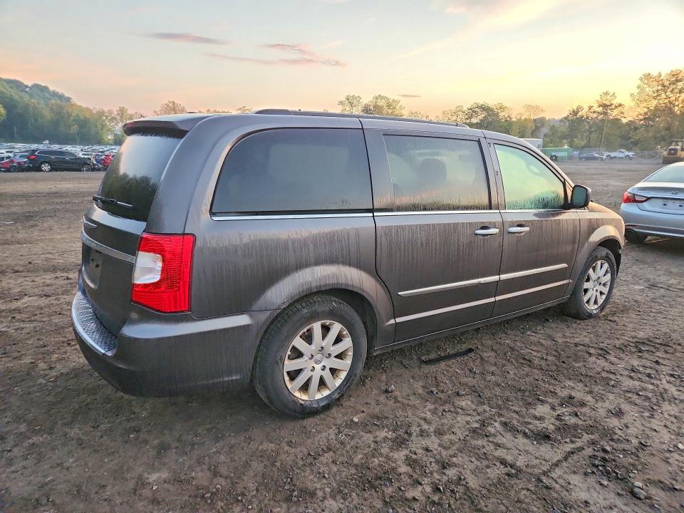Продаж на аукціоні авто 2015 Chrysler Town & Country, vin: 2C4RC1BG3FR630432, номер лоту: 71226326