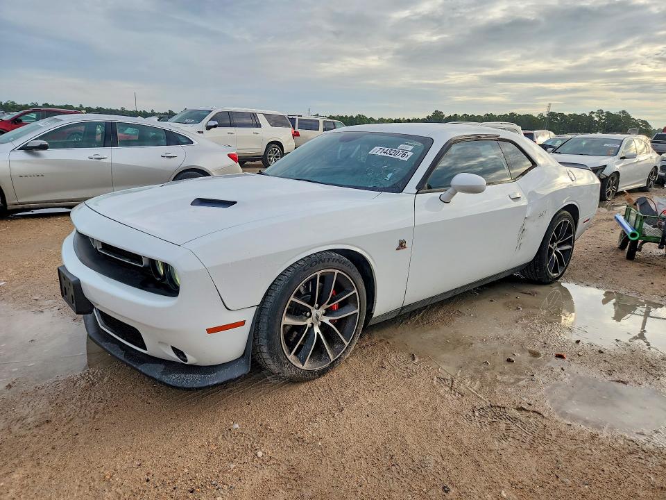 Auction sale of the 2018 Dodge Challenger, vin: 2C3CDZFJ6JH131408, lot number: 71432076