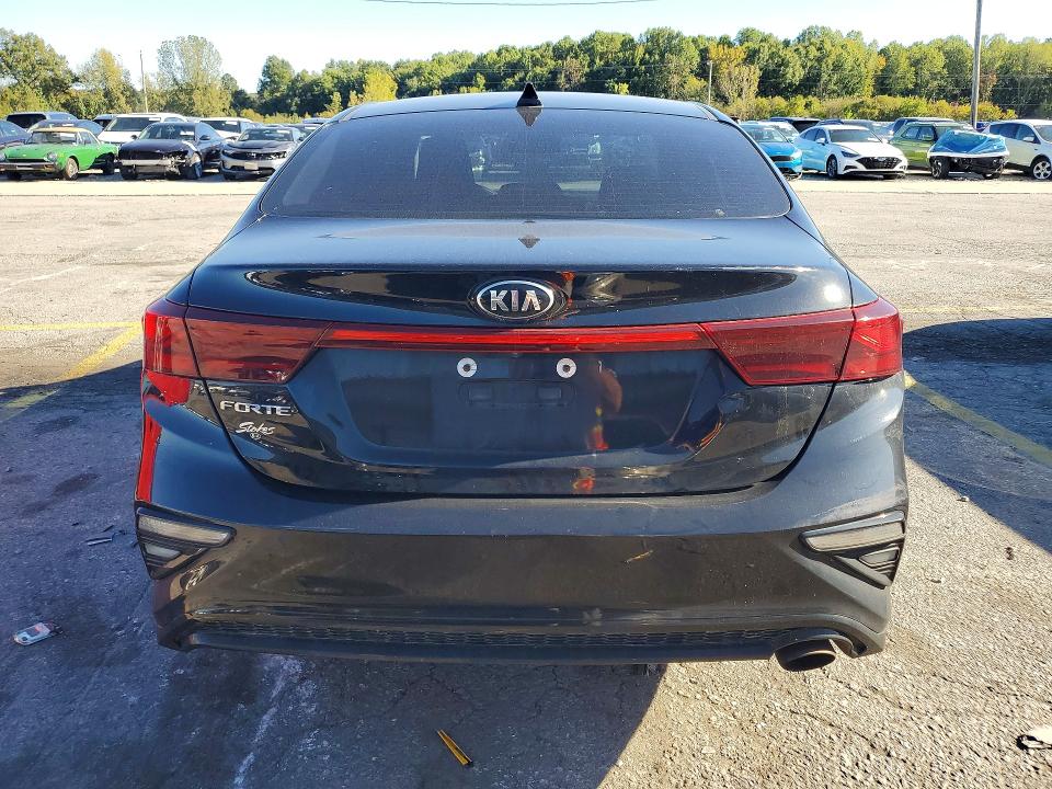 72000926 :رقم المزاد ، 3KPF24AD1KE014836 vin ، 2019 Kia Forte مزاد بيع