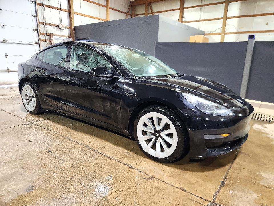 Продажа на аукционе авто 2022 Tesla Model 3, vin: 5YJ3E1EA3NF289972, номер лота: 71728826