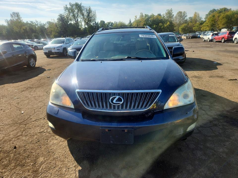 70369046 :رقم المزاد ، 2T2HK31U97C038595 vin ، 2007 Lexus Rx مزاد بيع