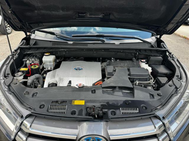 74260926 :رقم المزاد ، 5TDDGRFH2KS053684 vin ، 2019 Toyota Highlander Hybrid مزاد بيع