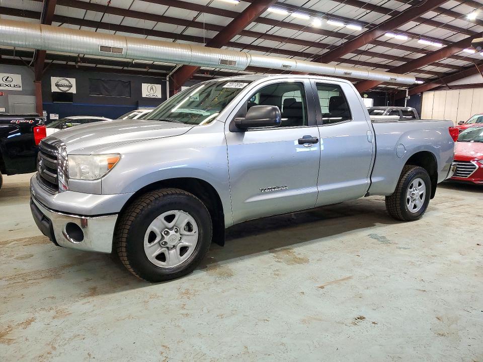 72377816 :رقم المزاد ، 5TFUM5F16DX041748 vin ، 2013 Toyota Tundra مزاد بيع