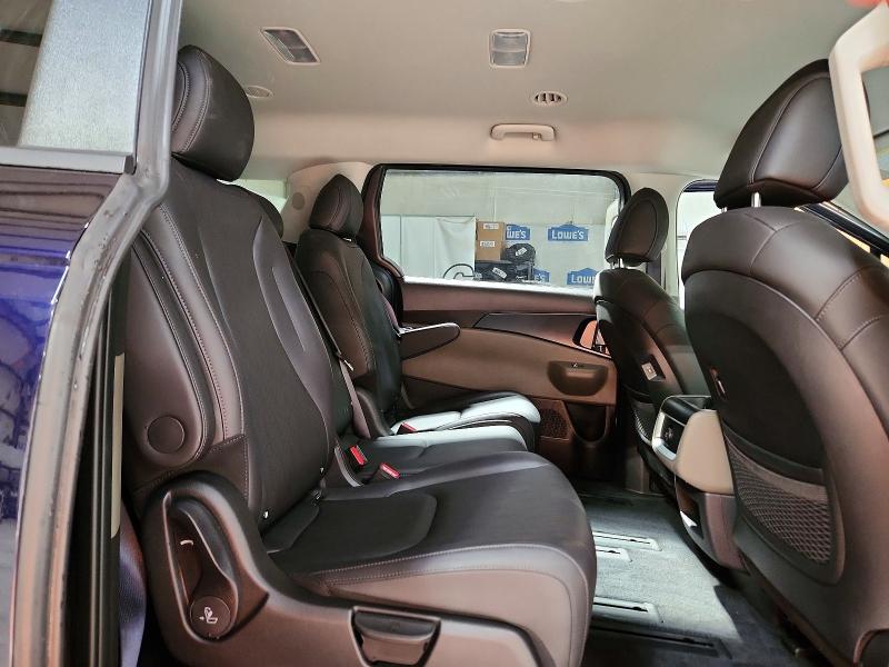 71566586 :رقم المزاد ، KNDNB5KA6V6191589 vin ، 2027 Kia Carnival مزاد بيع