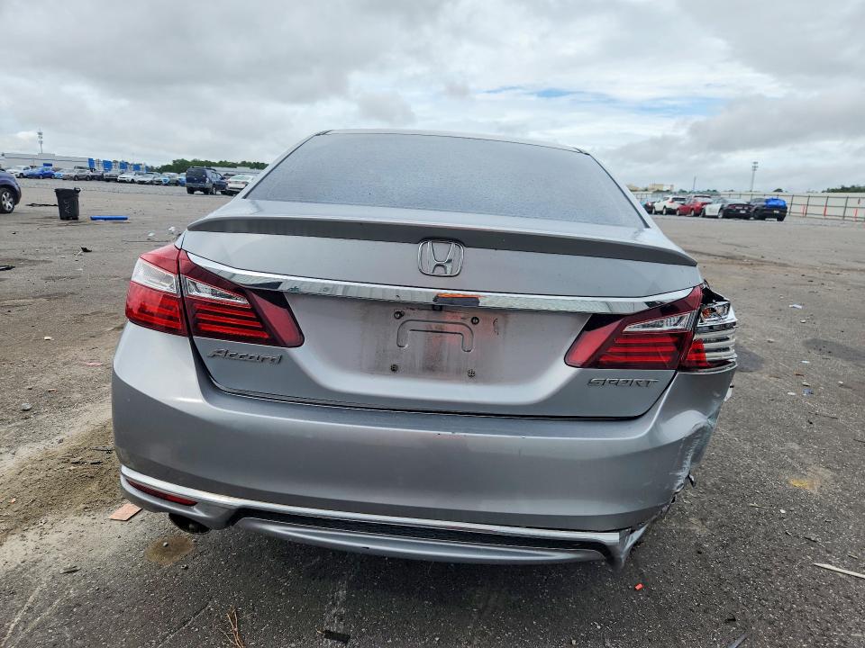2017 Honda Accord მანქანა იყიდება აუქციონზე, vin: 1HGCR2F5XHA141540, აუქციონის ნომერი: 71901926