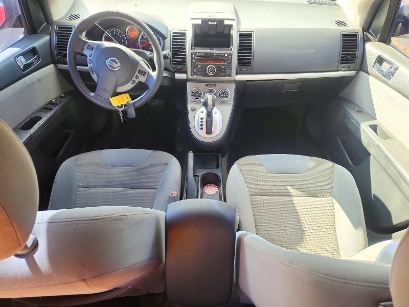 70902226 :رقم المزاد ، 3N1AB6AP8AL671291 vin ، 2010 Nissan Sentra مزاد بيع
