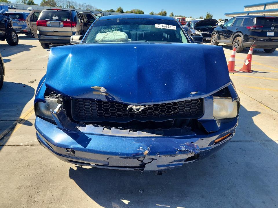 71499516 :رقم المزاد ، 1ZVHT80N295116334 vin ، 2009 Ford Mustang مزاد بيع
