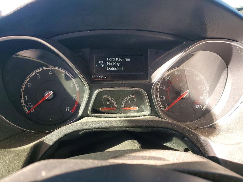 2016 Ford Focus მანქანა იყიდება აუქციონზე, vin: 1FADP3L96GL324996, აუქციონის ნომერი: 72740086
