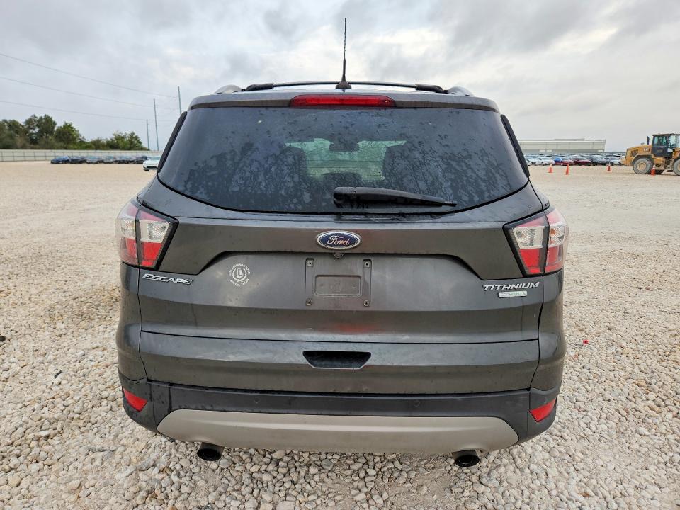 Продажа на аукционе авто 2018 Ford Escape, vin: 1FMCU0J90JUD50202, номер лота: 71304486