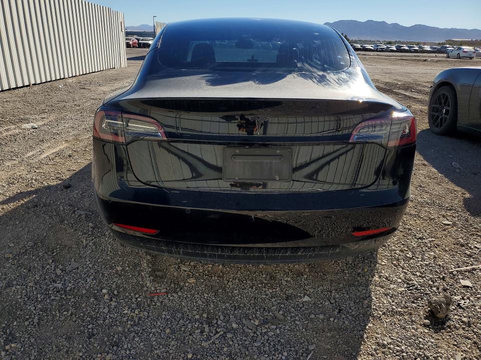 63218566 :رقم المزاد ، 5YJ3E1EA5KF296952 vin ، 2019 Tesla Model 3 مزاد بيع
