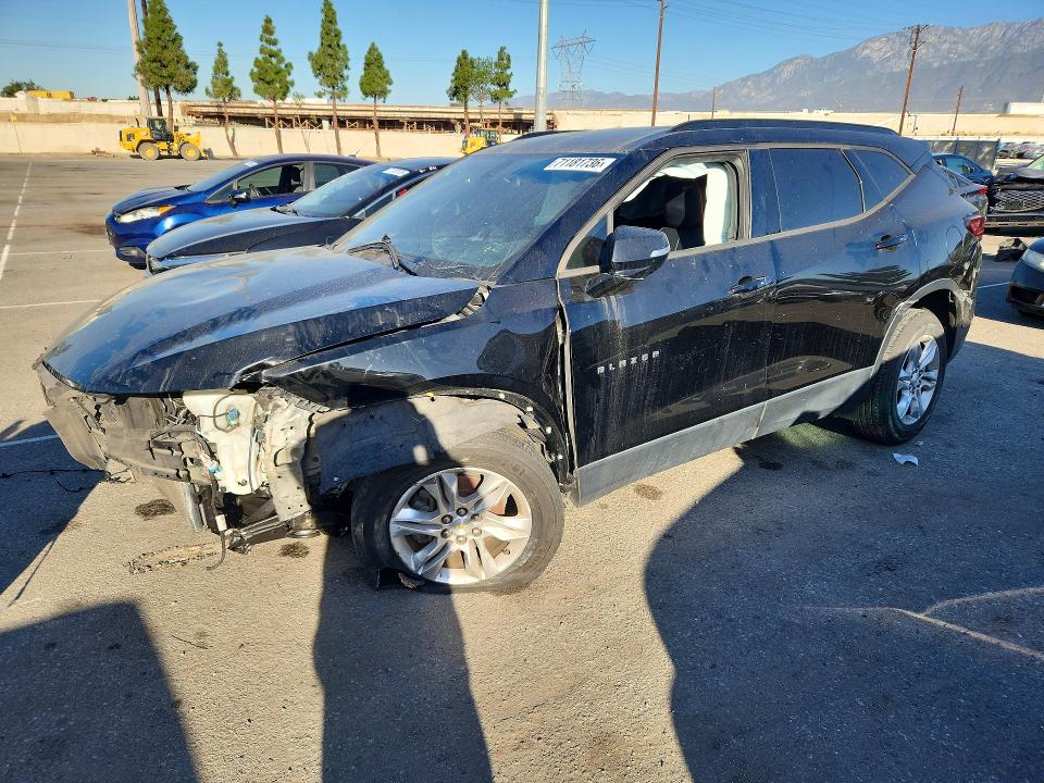 71181736 :رقم المزاد ، 3GNKBCRS2LS653409 vin ، 2020 Chevrolet Blazer مزاد بيع