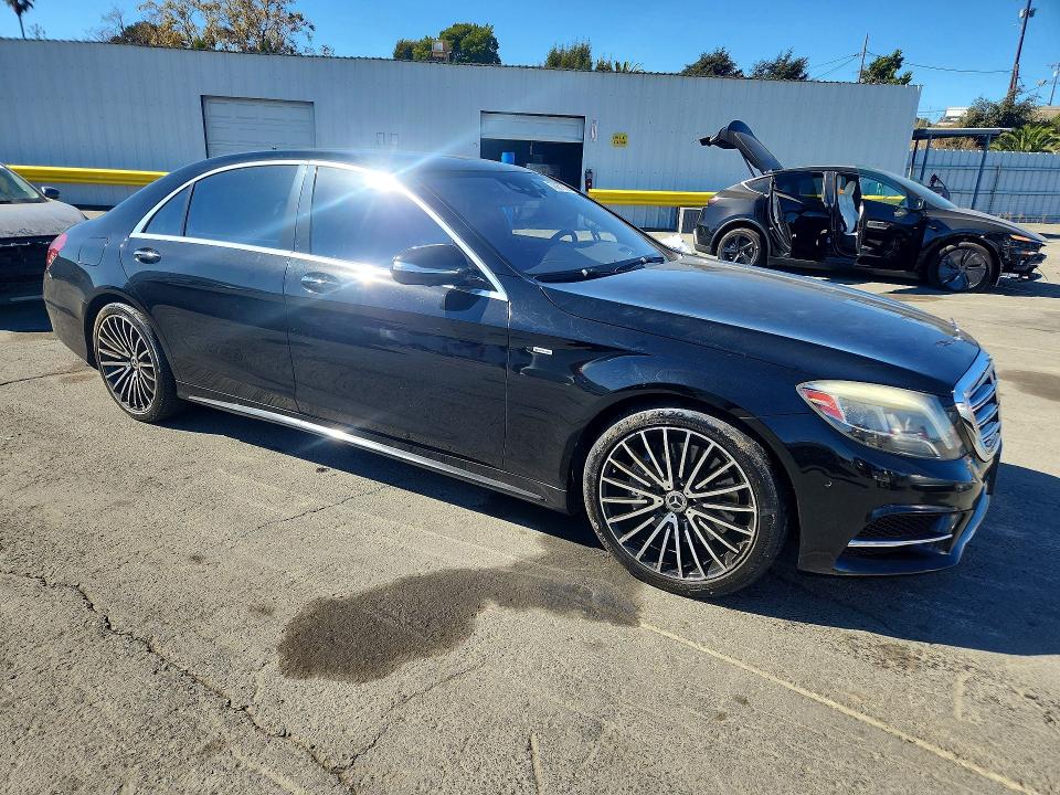 2015 Mercedes-benz S მანქანა იყიდება აუქციონზე, vin: WDDUG8CB8FA137849, აუქციონის ნომერი: 72967386