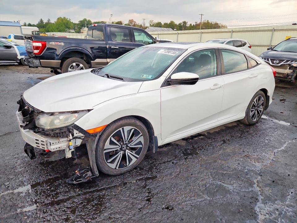 Auction sale of the 2016 Honda Civic, vin: 19XFC1F79GE212358, lot number: 71398156