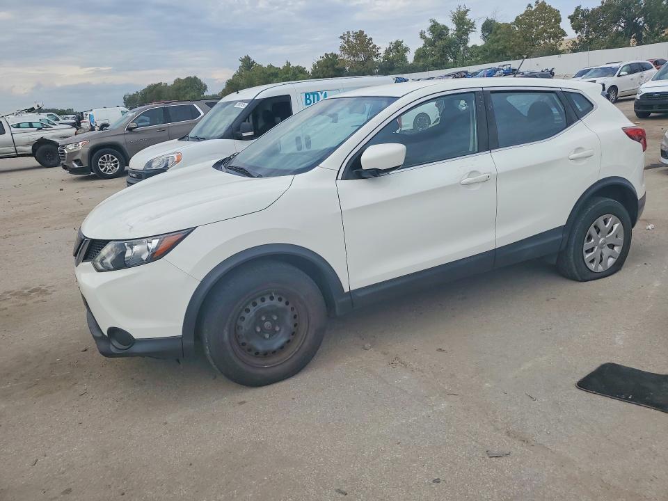 71272336 :رقم المزاد ، JN1BJ1CP6KW240984 vin ، 2019 Nissan Rogue Sport مزاد بيع