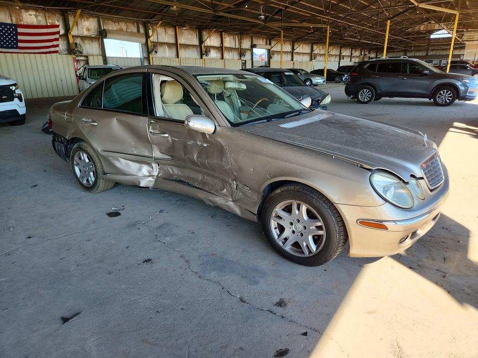71475016 :رقم المزاد ، WDBUF26J35A819936 vin ، 2005 Mercedes-benz E مزاد بيع