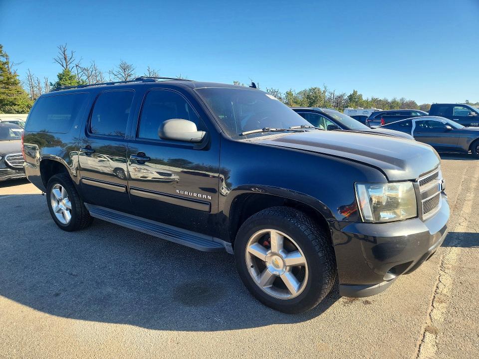 Продаж на аукціоні авто 2013 Chevrolet Suburban, vin: 1GNSKJE73DR298566, номер лоту: 68564356