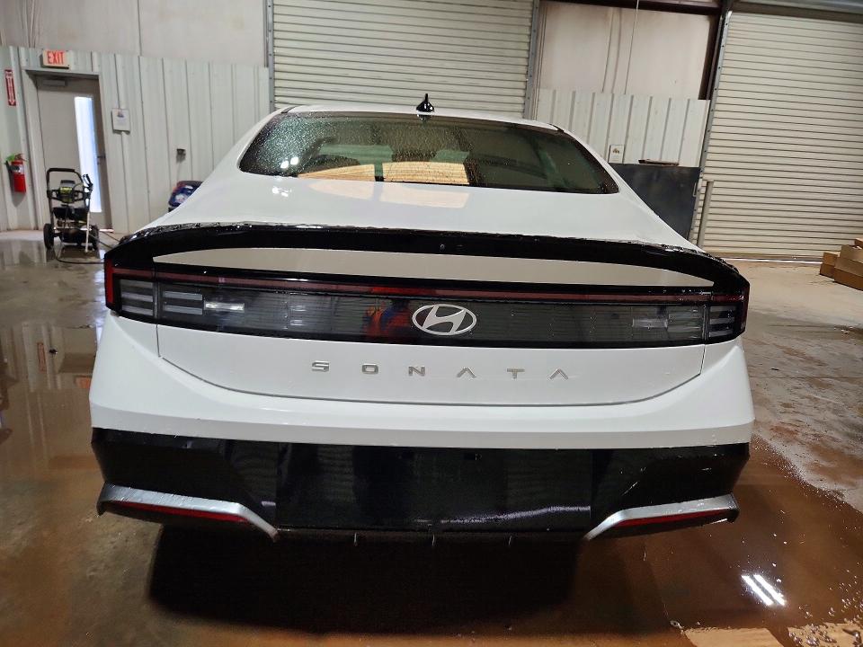 2025 Hyundai Sonata მანქანა იყიდება აუქციონზე, vin: KMHL64JA3SA513942, აუქციონის ნომერი: 71252296