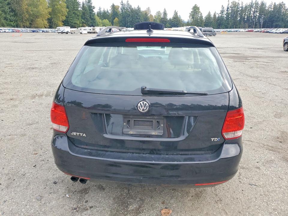 2014 Volkswagen Jetta მანქანა იყიდება აუქციონზე, vin: 3VWML7AJ5EM628663, აუქციონის ნომერი: 70531156