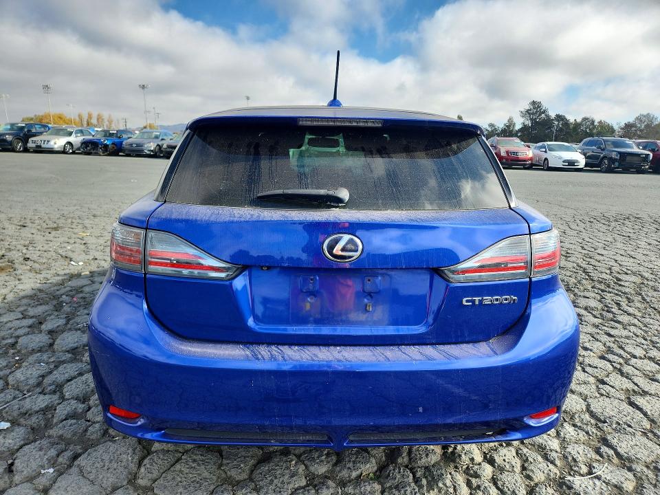 2013 Lexus Ct მანქანა იყიდება აუქციონზე, vin: JTHKD5BH5D2153026, აუქციონის ნომერი: 72437086