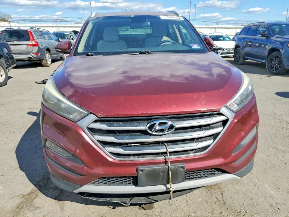 71745156 :رقم المزاد ، KM8J3CA26HU433531 vin ، 2017 Hyundai Tucson مزاد بيع