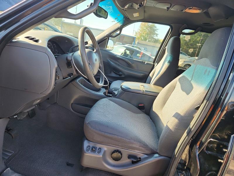 Продажа на аукционе авто 2002 Ford Expedition, vin: 1FMPU16L62LA07011, номер лота: 71020126
