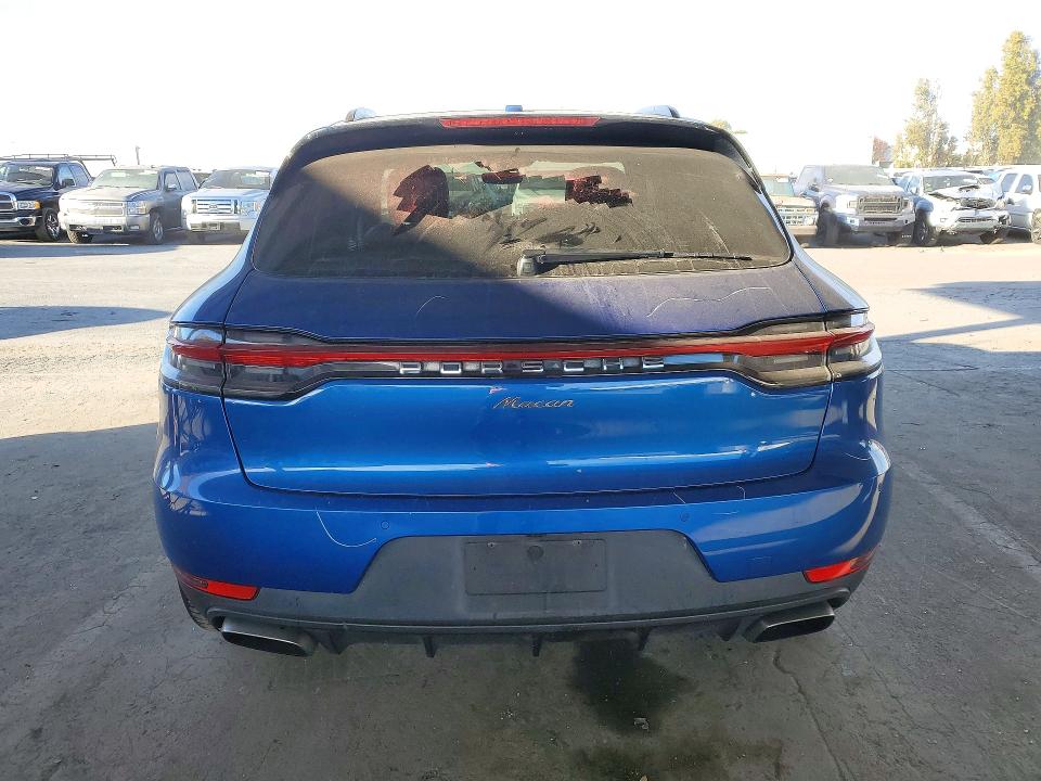 72960706 :رقم المزاد ، WP1AA2A54KLB07155 vin ، 2019 Porsche Macan مزاد بيع
