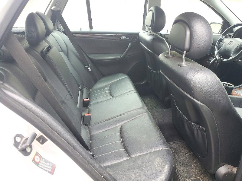 2005 Mercedes-benz C მანქანა იყიდება აუქციონზე, vin: WDBRH81J35F654922, აუქციონის ნომერი: 72404836