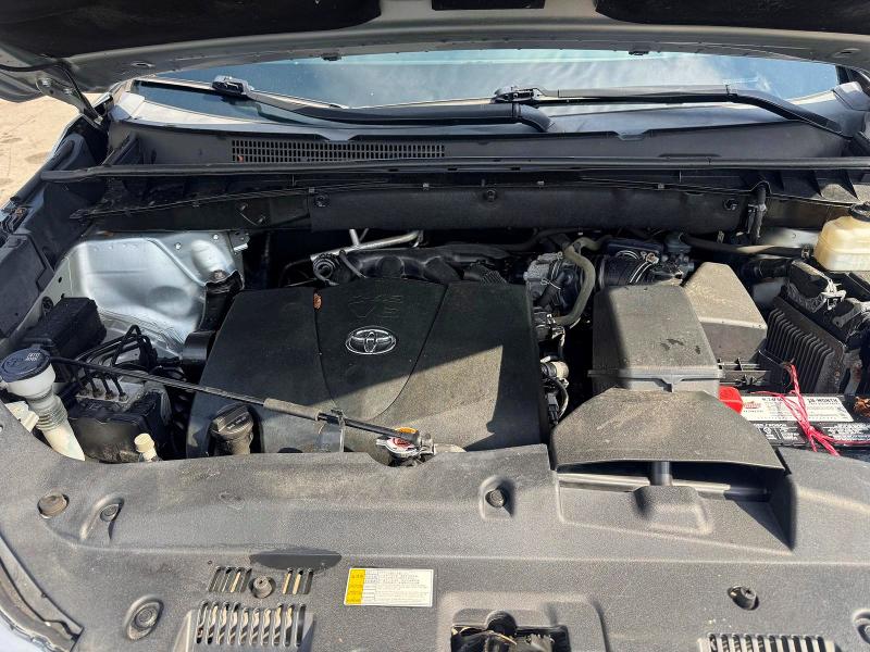 71778236 :رقم المزاد ، 5TDBZRFH9KS743949 vin ، 2019 Toyota Highlander مزاد بيع