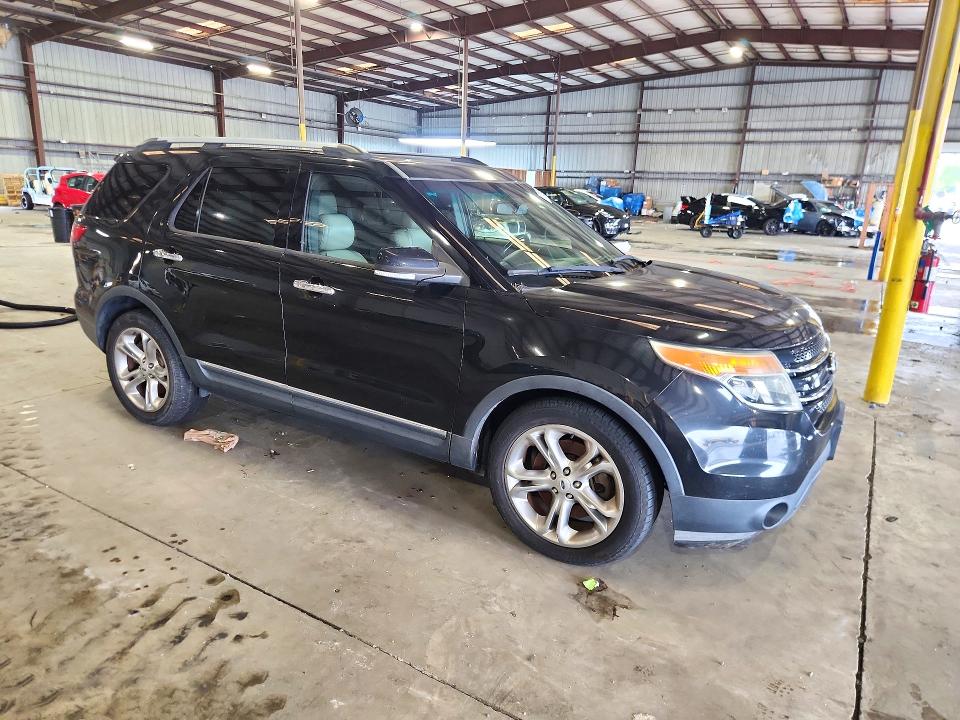72353176 :رقم المزاد ، 1FM5K7F80EGA44578 vin ، 2014 Ford Explorer مزاد بيع
