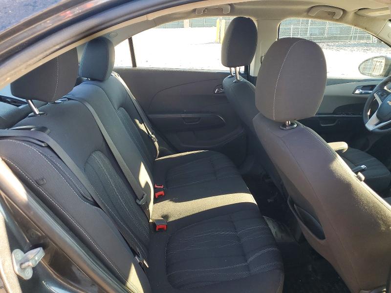 72005666 :رقم المزاد ، 1G1JD5SG2H4132626 vin ، 2017 Chevrolet Sonic مزاد بيع