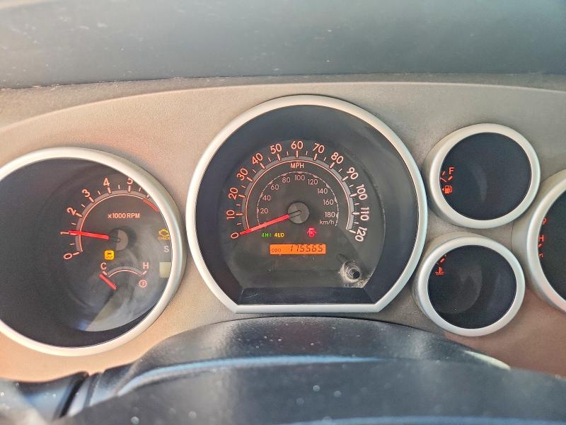 Продажа на аукционе авто 2011 Toyota Tundra, vin: 5TFUW5F12BX180010, номер лота: 71824246