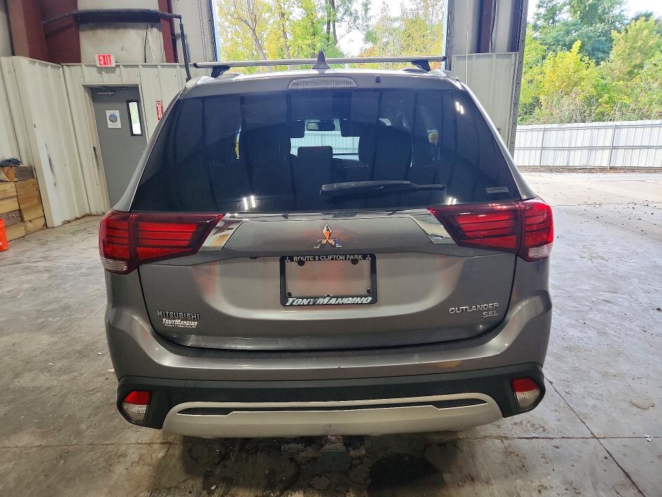 2019 Mitsubishi Outlander მანქანა იყიდება აუქციონზე, vin: JA4AZ3A3XKZ038929, აუქციონის ნომერი: 72770626