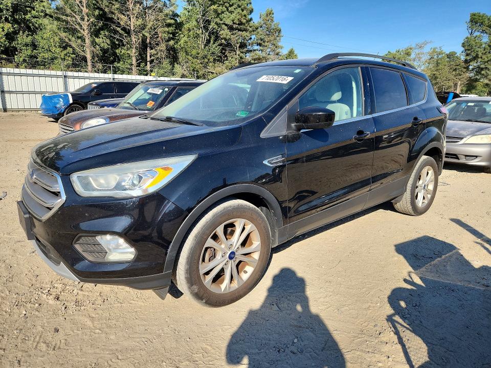 Auction sale of the 2017 Ford Escape, vin: 1FMCU0GD2HUD49624, lot number: 71052016