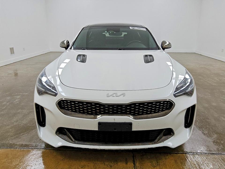 2022 Kia Stinger მანქანა იყიდება აუქციონზე, vin: KNAE35LD7N6101322, აუქციონის ნომერი: 71262206