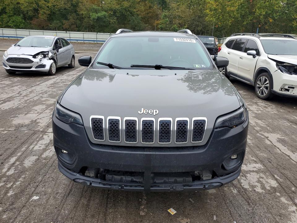 71532416 :رقم المزاد ، 1C4PJMLB1KD482294 vin ، 2019 Jeep Cherokee مزاد بيع
