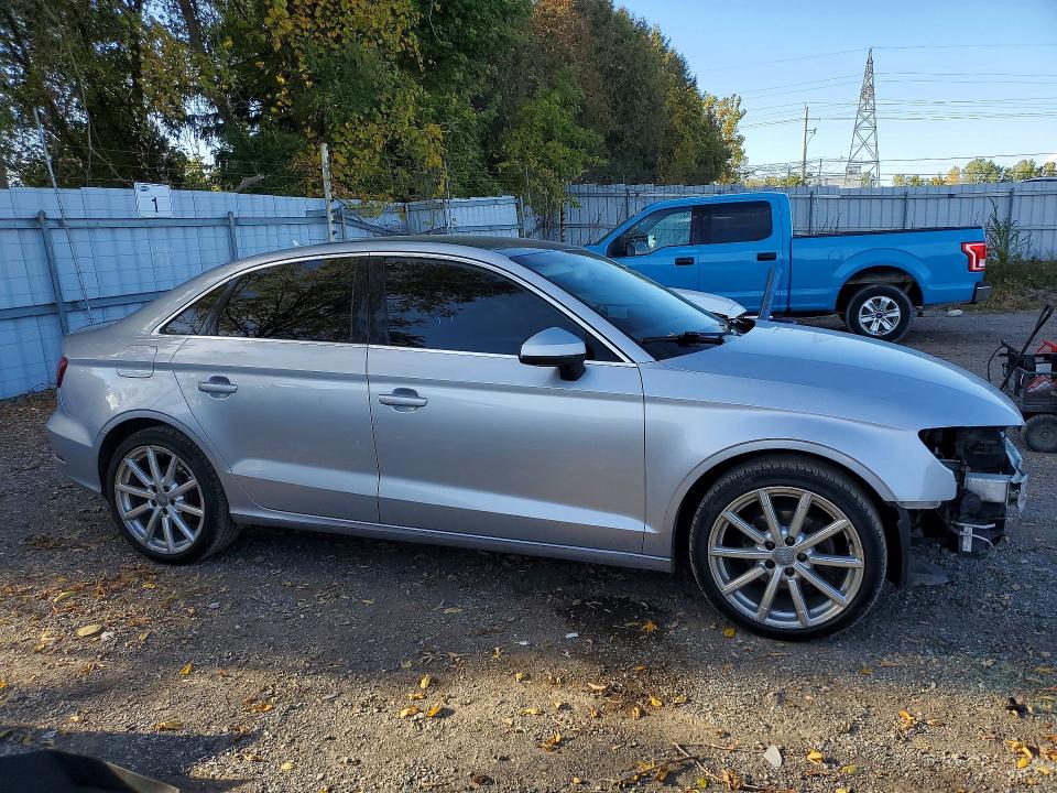 Продажа на аукционе авто 2015 Audi A3, vin: WAUCJRFF3F1112446, номер лота: 72185886