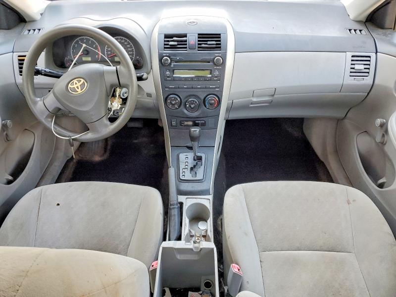 70694266 :رقم المزاد ، 2T1BU4EE3AC385232 vin ، 2010 Toyota Corolla مزاد بيع