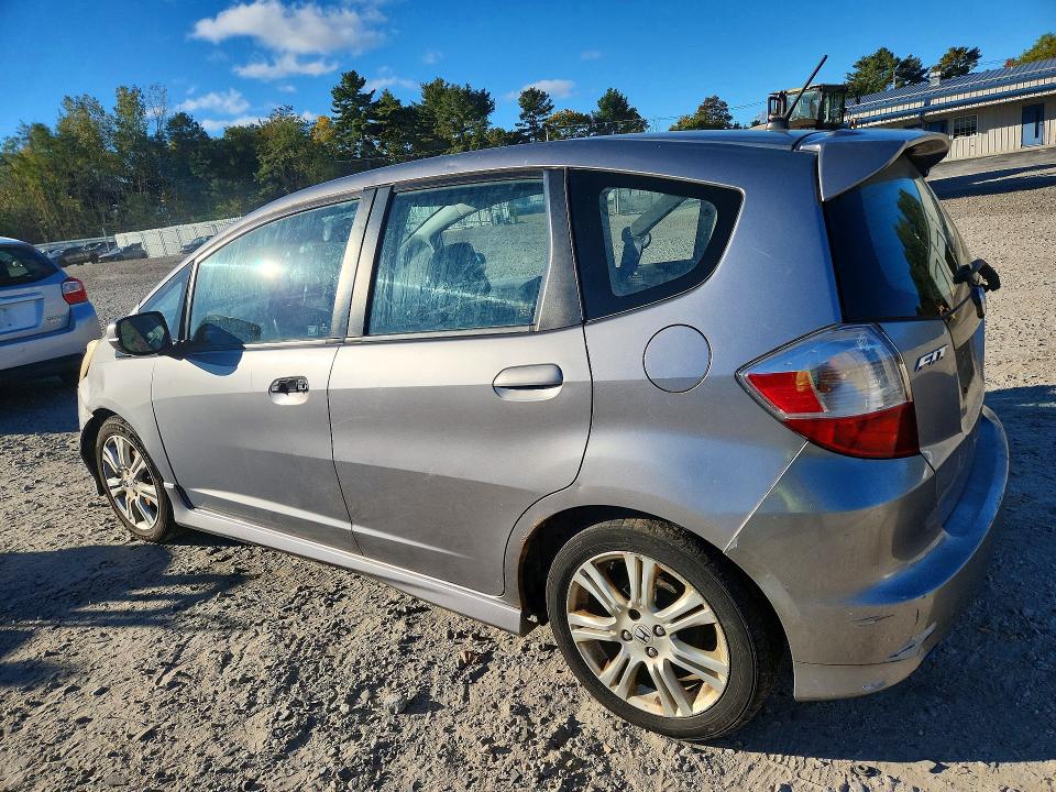 2010 Honda Fit მანქანა იყიდება აუქციონზე, vin: JHMGE8H46AS007304, აუქციონის ნომერი: 72887536