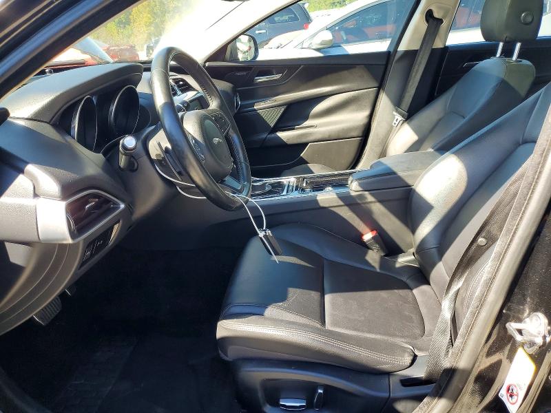 Продаж на аукціоні авто 2019 Jaguar Xe, vin: SAJAJ4FX1KCP46733, номер лоту: 72233326