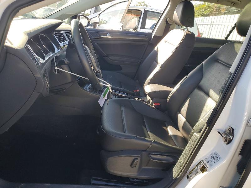 71186086 :رقم المزاد ، 3VWG57AUXLM014335 vin ، 2020 Volkswagen Golf مزاد بيع
