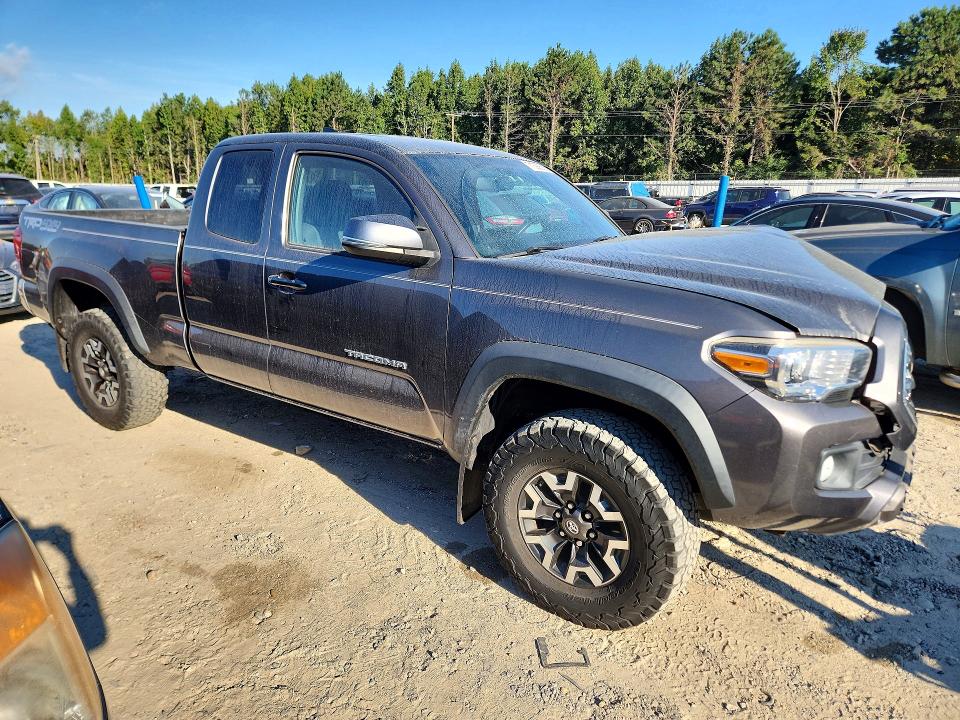 Продажа на аукционе авто 2016 Toyota Tacoma, vin: 5TFSZ5AN8GX008533, номер лота: 71399696