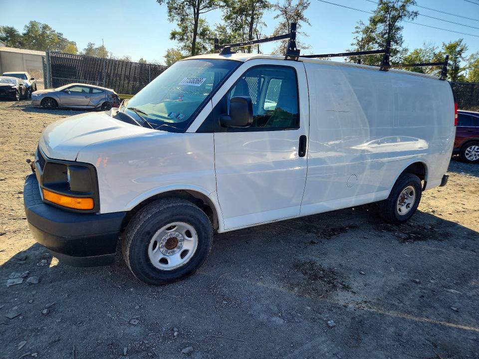 71506366 :رقم المزاد ، 1GCWGAFFXH1299557 vin ، 2017 Chevrolet Express 2500 مزاد بيع