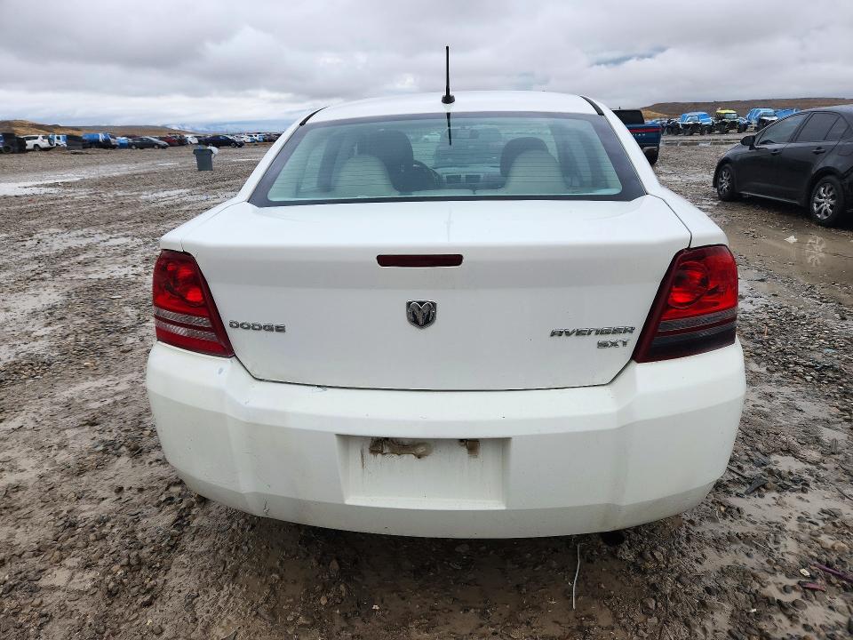 72995506 :رقم المزاد ، 1B3CC4FB4AN201751 vin ، 2010 Dodge Avenger مزاد بيع