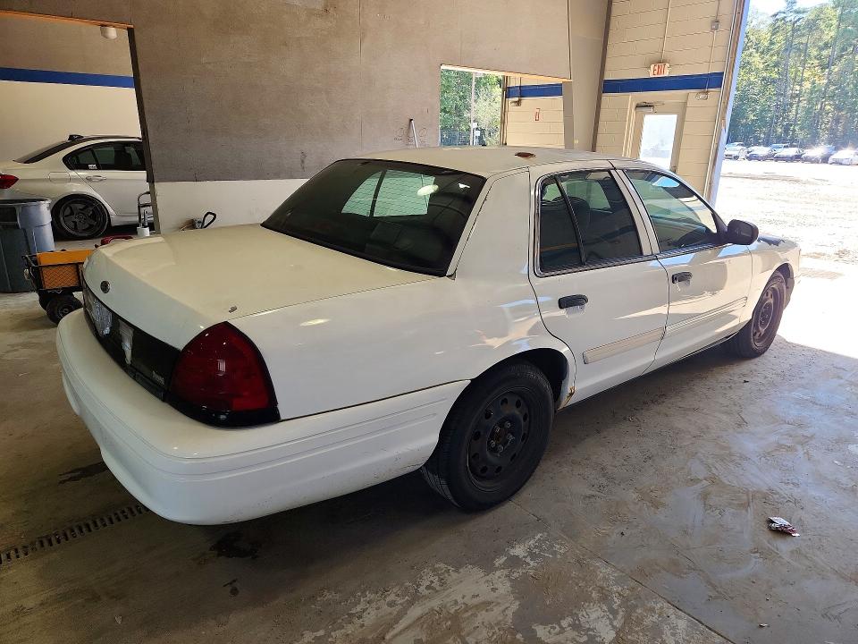 Продаж на аукціоні авто 2009 Ford Crown Victoria, vin: 2FAHP71V69X123730, номер лоту: 71668516
