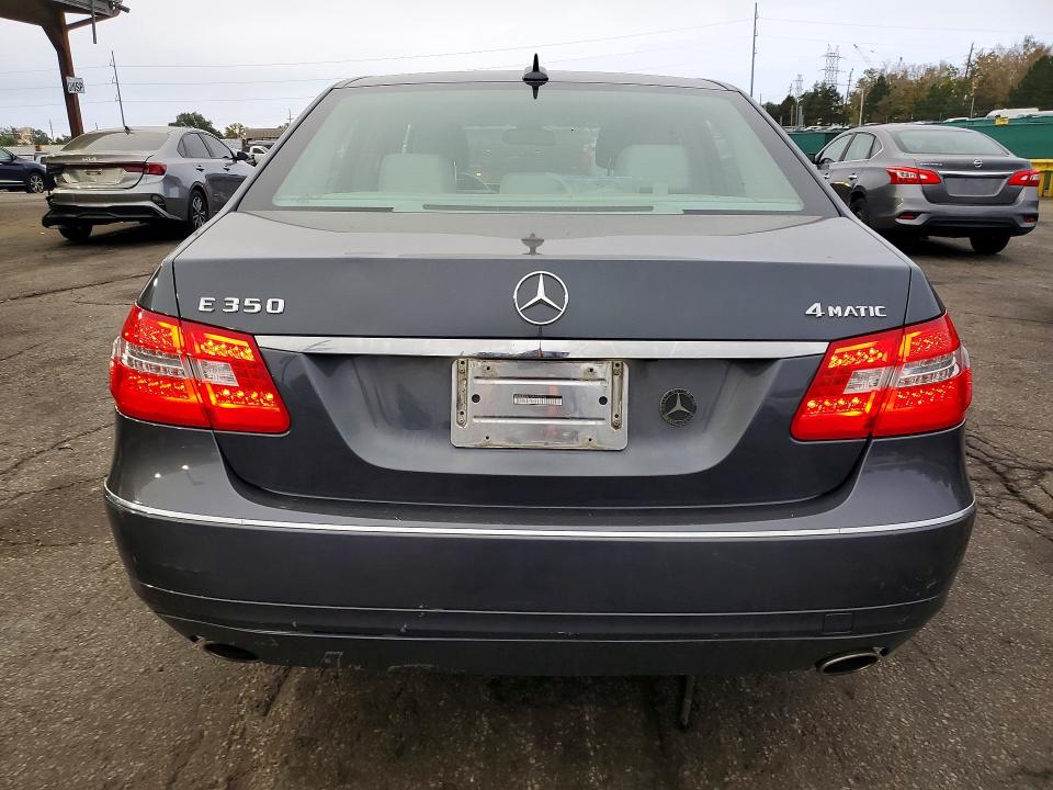 2013 Mercedes-benz E მანქანა იყიდება აუქციონზე, vin: WDDHF8JB1DA742915, აუქციონის ნომერი: 72799456
