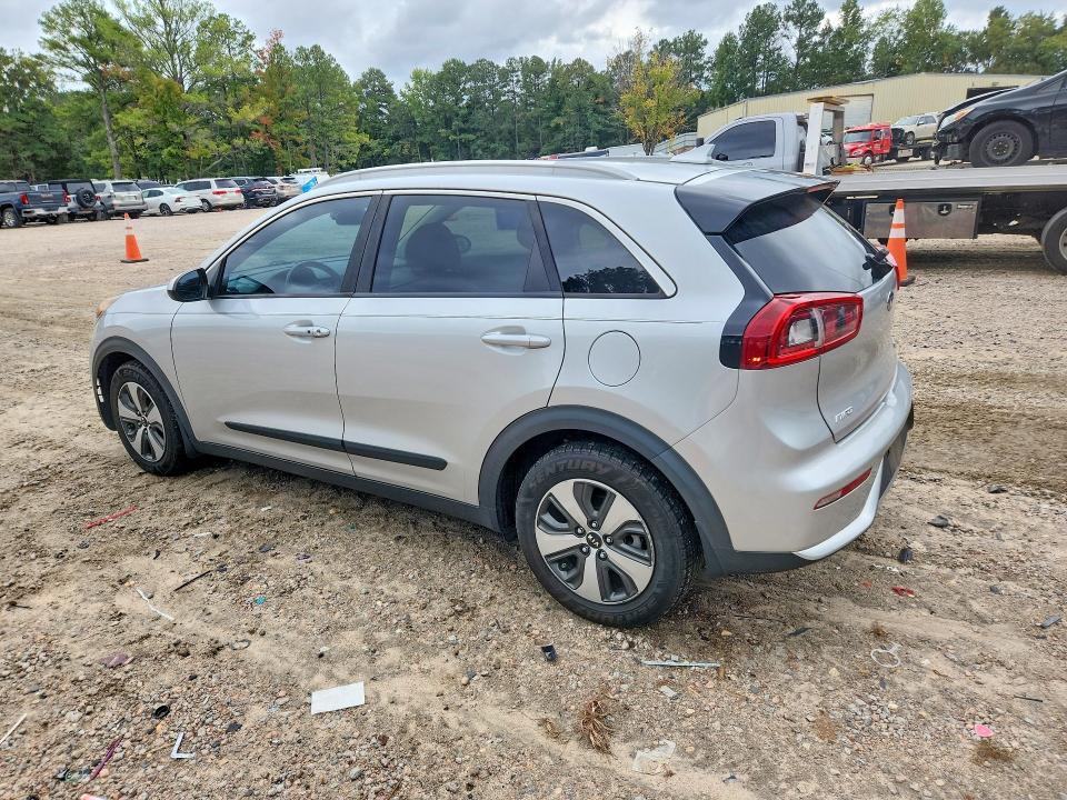 2017 Kia Niro მანქანა იყიდება აუქციონზე, vin: KNDCB3LCXH5074698, აუქციონის ნომერი: 71786076