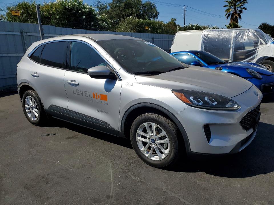 2020 Ford Escape მანქანა იყიდება აუქციონზე, vin: 1FMCU0G64LUB44123, აუქციონის ნომერი: 71397296