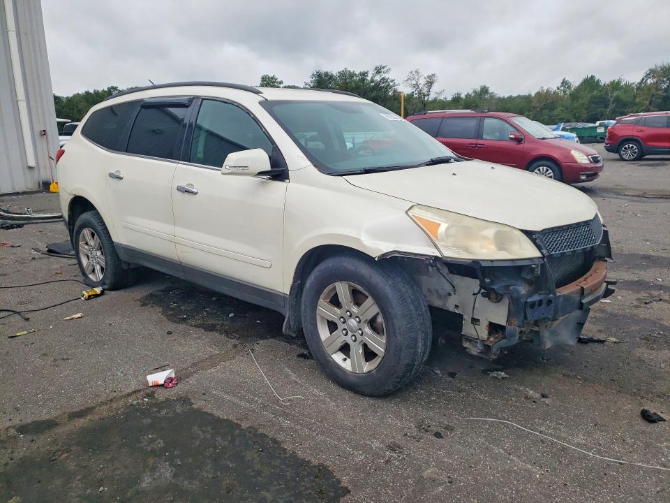 70125816 :رقم المزاد ، 1GNKVGED4BJ367602 vin ، 2011 Chevrolet Traverse مزاد بيع