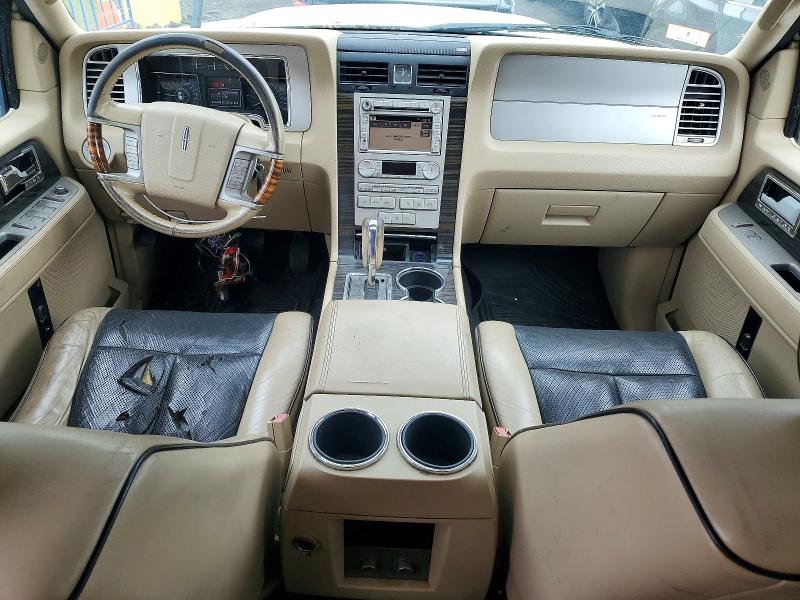 2008 Lincoln Navigator მანქანა იყიდება აუქციონზე, vin: 5LMFU285X8LJ01723, აუქციონის ნომერი: 69676526